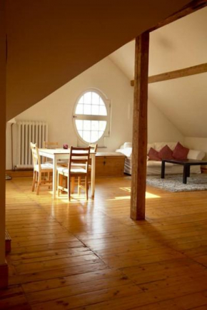 Appartement im Dachgeschoss einer Gründerzeit Villa